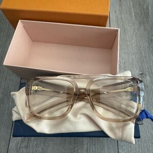 Louis Vuitton Frog pilot sunglasses